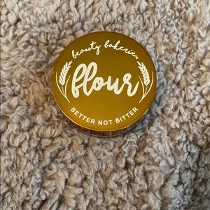 Beauty Bakerie Setting Powder